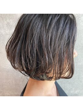 フレンチ(french) 前下がりレイヤーボブ