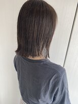 ファファ(fafa)&nbsp;外ハネ切りっぱなしボブ