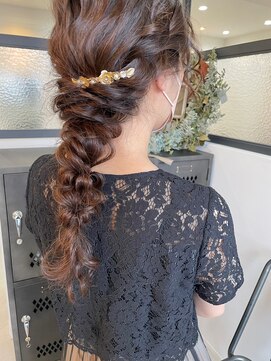 カノンヘアー(Kanon hair) あみおろしアレンジ