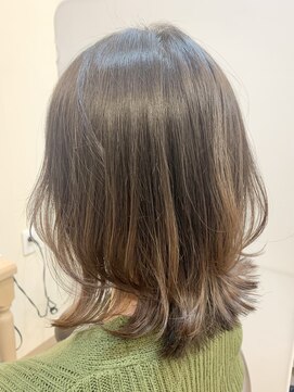 アルターリール(aL ter Rire) ナチュラルレイヤー/くびれミディアム/福原遼華