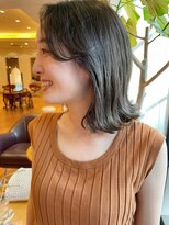 ビュートリアム265(BEAUTRIUM 265)&nbsp;ミディアム/くびれレイヤー/レイヤーカット/顔周りカット/銀座