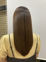 メロウ(Mellow) サラサラストレートヘア