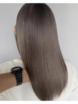 レリー バイ アルティナ 川越店(Lelie by artina) 髪質改善_サラ艶_シルクストレート_オリーブグレー