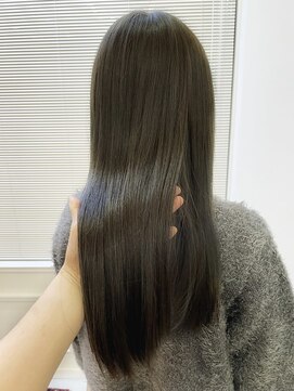 ヘアーアイスカルテット(HAIR ICI QUARTET) 透明感ブリーチなしグレージュカラー韓国風艶感