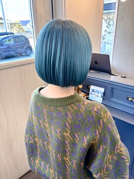 ペス メロウ(Pess mellow) ライトブルー×ミニボブ