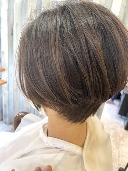 アトムス(Atoms)の写真/【甲南山手/不定休】扱いやすく簡単にまとまる◎似合わせカットで、数ヵ月先まで"ずっとキレイ"が続く。