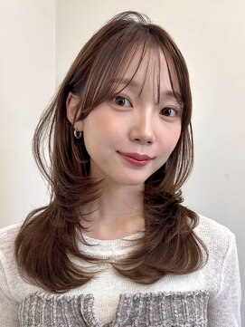 アビー(ABBEY3) レイヤーカットミディアムレイヤー顔まわり銀座ハイレイヤー