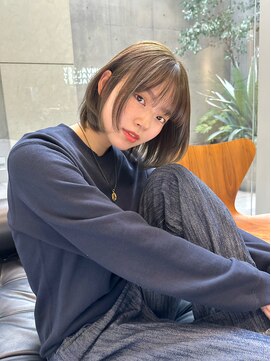 サンバレー(SUNVALLEY) ナチュラルモードグラデーションボブ透明感カラー表参道