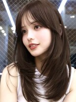 ミリバイアフロート(MIRI by AFLOAT)&nbsp;【島田佑】ミディアムレイヤーカットグレージュ顔周りカット