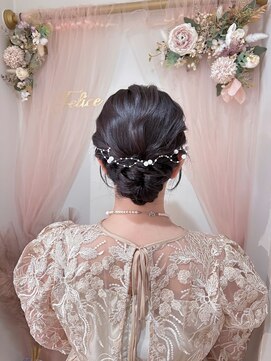 フェリーチェ(Felice) シニヨン アップヘア お呼ばれヘア ヘアセット