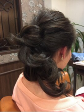 ヘアーハルレ(HAIR halre) ハーフアップ セレクトアレンジ 定額ヘアセット ¥2600