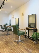 シェノン(CHAINON)