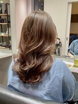 ニーフ 恵比寿(neaf)&nbsp;イメチェン　ホワイトブロンド　外ハネボブ 美髪　ワイドバング