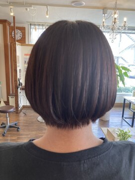 ヘアーメイク スロー(Hair make Slow) ショートボブ