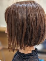 ラウ マヒナ(Lau Mahina)&nbsp;束感重視の小顔ボブ