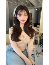 ヴェイ(VEYY.) 韓国風くびれロングレイヤー 【韓国/韓国ヘア/栄/学割U24】