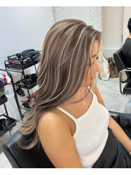 ブレンド 渋谷(BLend) ハイライトブルージュマチルダボブインナーグレージュ前髪