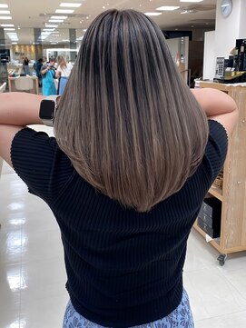 シャルムバイケンジ(Charm.by KENJE) バレイヤージュ/シャドウルーツ/ハイライト/デザインカラー/銀座