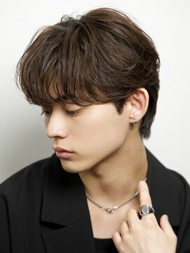 ルーシー 渋谷(LUCEY) センターパートフェザーパーマシャドウパーマメンズパーマ