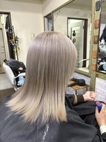 ロール(ROLL)&nbsp;ミルクティーベージュ/グレージュ/ブリーチ/ハイトーン/