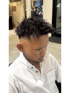 フラム ヘアデザイナーズ(FuLAM Hair designers*) ツイストパーマ