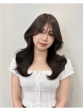 ウィクシーミミ 栄矢場町店(wixy mimi) 透明感たっぷりグレージュヘア