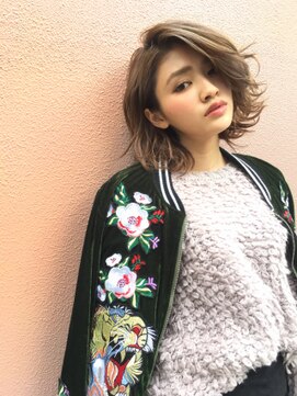 アンククロス 表参道(ANKH CROSS) パールベージュ