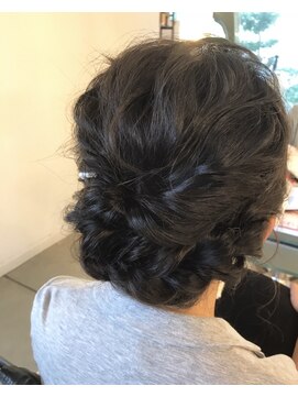 アール サロン ナゴヤ(Rr SALON NAGOYA) 波巻ゆるウェーブアレンジ♪