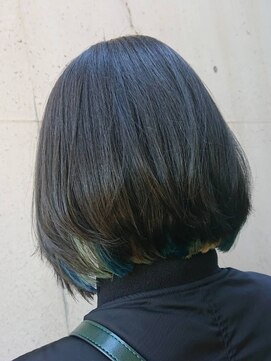 ルシエ(LUCIE) インナー バイカラー×グラデーションボブ