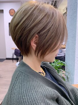 マグ ギンザ(mag ginza) 30.40代にオススメ×  前髪長め×丸みくびれショート☆