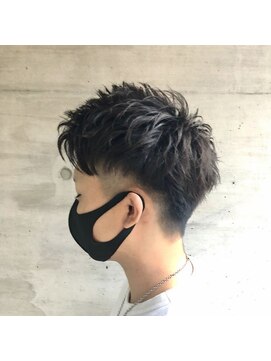 クオリス 上福岡店(QUALIS) 刈り上げ/ツーブロ/アップバング/ショートレイヤー/束感ショート