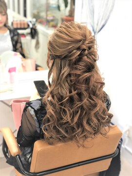 ラエラ 五反田店(laera) ハーフアップ/お仕事・イベント・撮影会などに