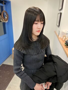 ジジ フィーカ 佐野(Gigi fika) レイヤースタイル