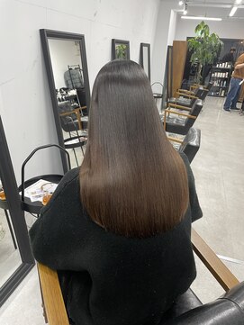 ダーツ(darts) "darts マツダレン"何度も触りたく髪に【ストレートエステ】