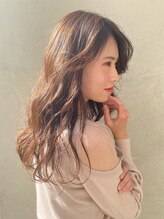 アドア(adore) ブラウン×大人ガーリーヘア