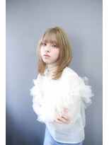 ジェニーバイメノン(JENNIE by Menon) ホワイトブロンド　ウルフヘア　似合わせカット