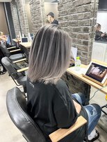 ラルガ 黒崎(Raruga)&nbsp;ハイライトカラーミルクティーベージュレイヤーカット