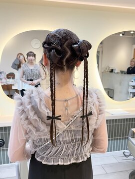 テトラ バイ ネオリーブ 横浜西口店(tetra by neolive) カチモリヘア ツインスタイル タイト ヘアセット 横浜★