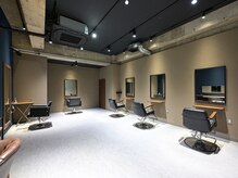 ルセット(Ruset)の雰囲気（広々な店内でゆったりくつろげる空間です♪）