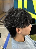 残りのメッシュにフェザーパーマ