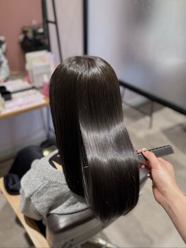 グランミーツ(Grand meets) ツヤ感輝く美髪スタイル