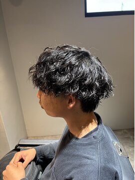 ハイプ 木更津(HYPE) 【ツイストスパイラル】刈り上げセンターパート/サーフカール