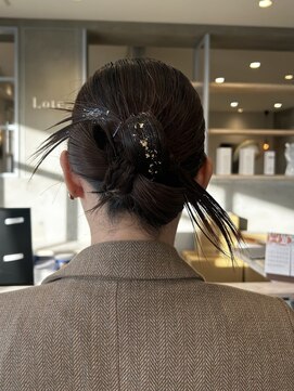 ロテ(LOTE.) 着物ヘア/ダークアッシュ/ミディアムレイヤーカット/一宮