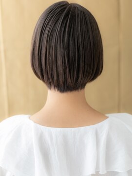 カバーヘア ブリス 川口(COVER HAIR bliss) ダークブラウン似合わせカット前下がりショートX川口20代30代