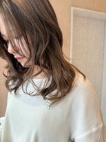 オン キャナルシティ博多前店(on)&nbsp;【晴音】ミディアムレイヤー/ハイライトベージュ/30代