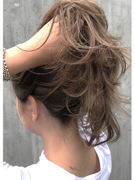 リマ(RIMA) 【RIMA】外国人風☆抜け感ハイライト×クセ毛風ラフカール