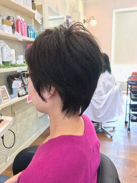 ビーズアモール 大府店(B's amor) ふんわりショートレイヤー