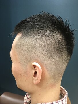 ヘアサロンアンドヘアメイクディー(hair salon hair make D) 仙台D　スキンフェード×黒髪×おしゃれボウズ パパｓｔｙｌｅ