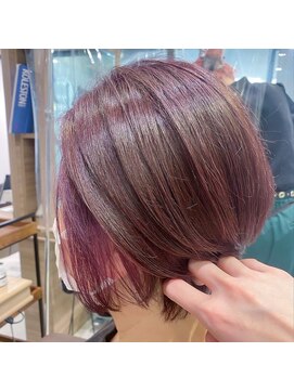 アッシュ 笹塚店(Ash) バイオレットピンクショートボブ