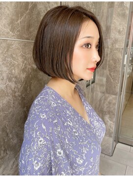 ボンドストーリー(Bond Story) 大人美人ボブ×ラテベージュ